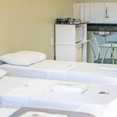 Pinheiro Flat Hotel Ibiapina Buitenkant foto