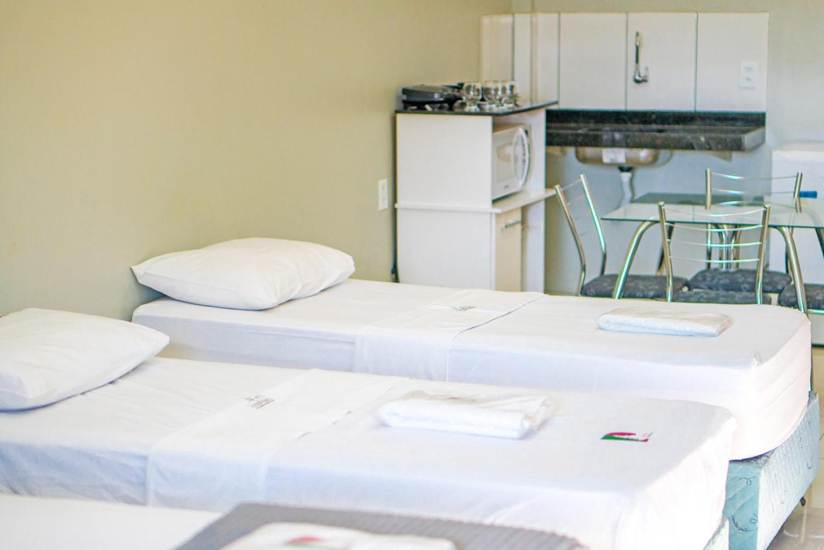 Pinheiro Flat Hotel Ibiapina Buitenkant foto